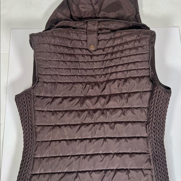 Woman’s Lightweight lined Bubble Vest M/M - Picture 7 of 7